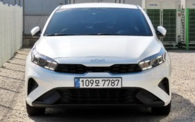 인천중고차견적 더뉴 K3 2세대 1.6 가솔린 프레스티지 매물 사진 1 - 2023/10 61,839km